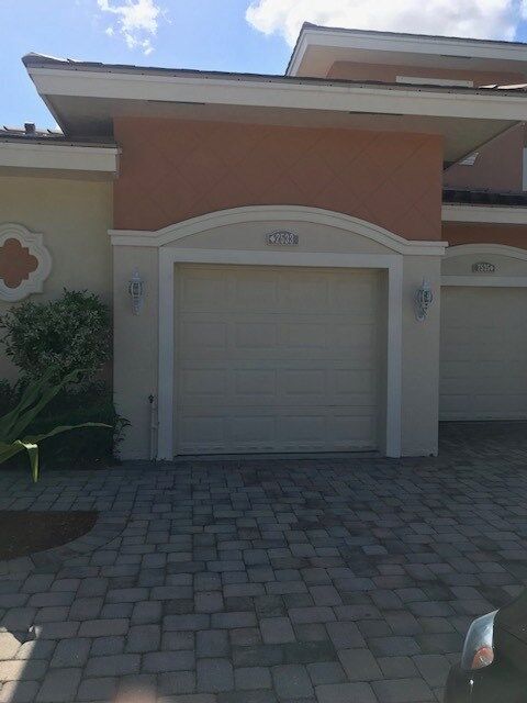 Property Photo:  2533 Stockbridge SW  FL 32962 