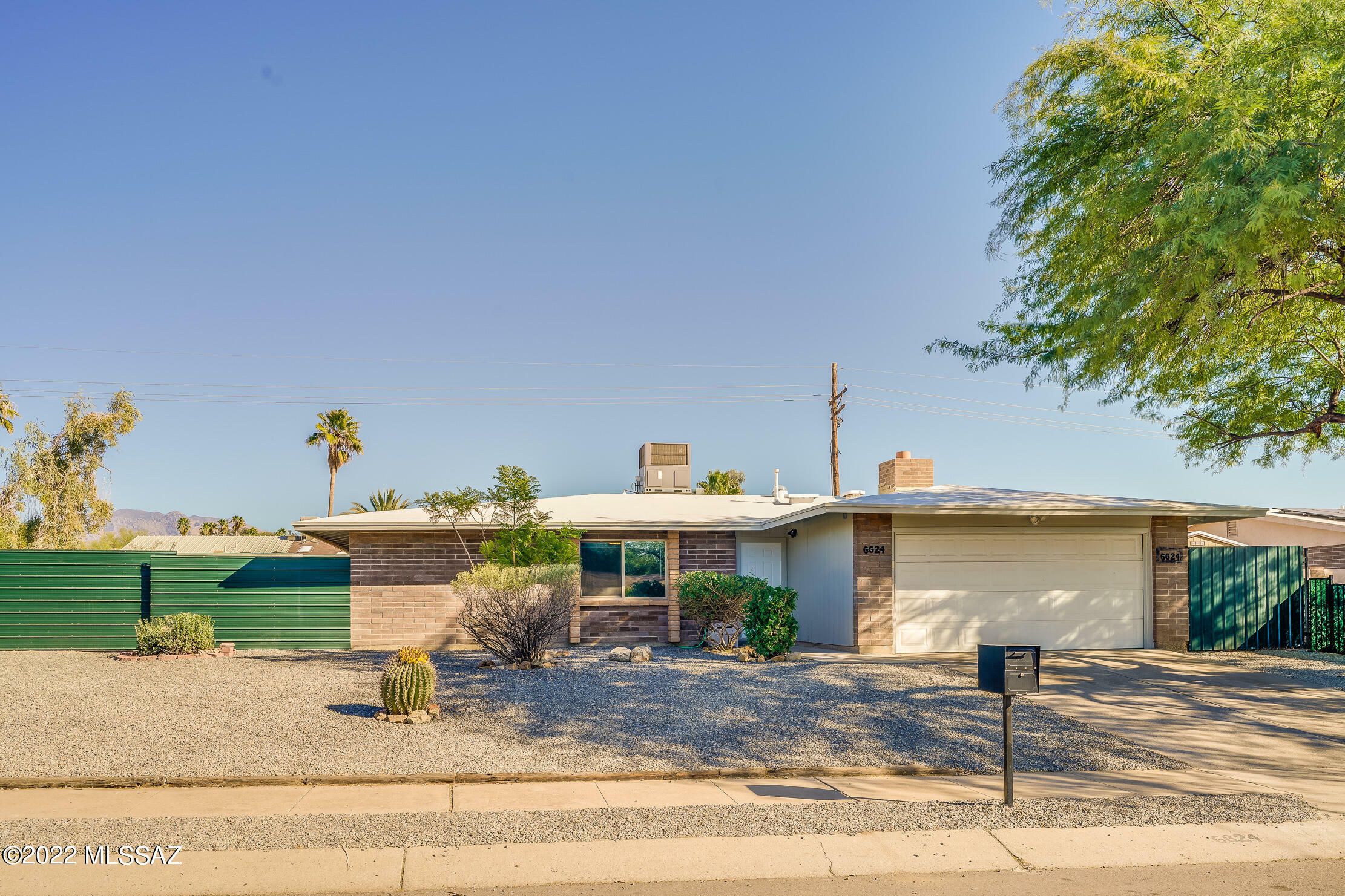 Property Photo:  6624 N Galaxy Road  AZ 85741 