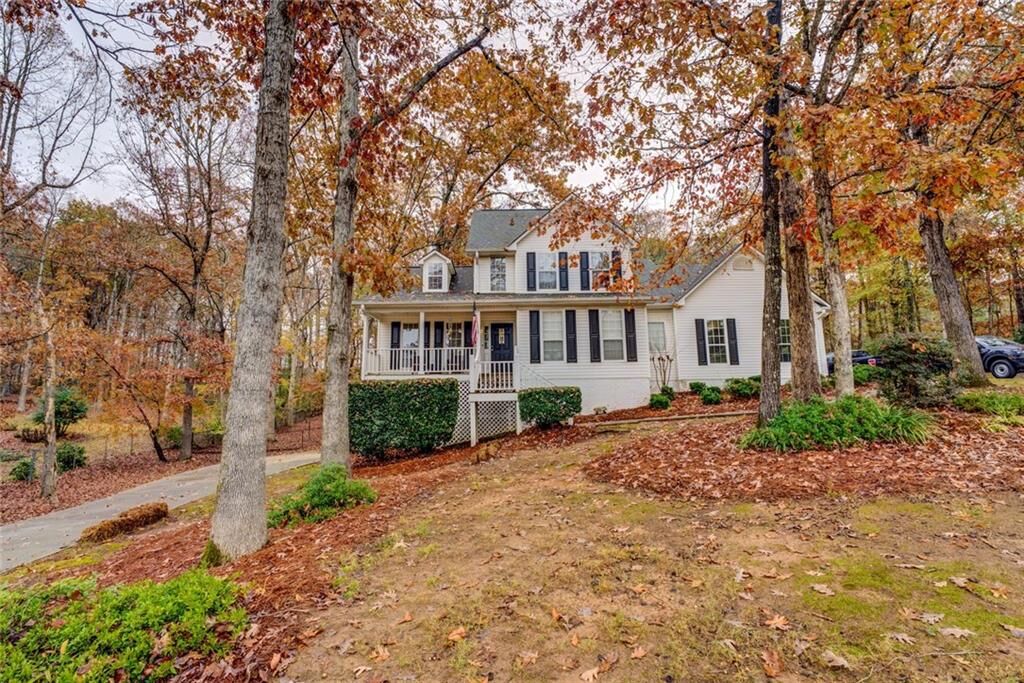 Property Photo:  429 Country Lake Drive  GA 30252 