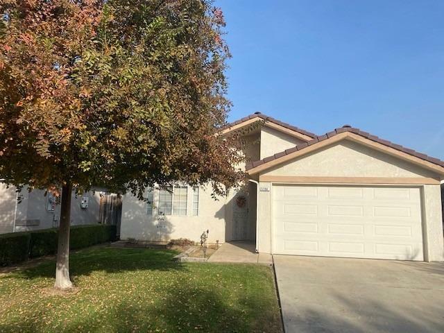 5208 W Fremont Avenue  Fresno CA 93722 photo