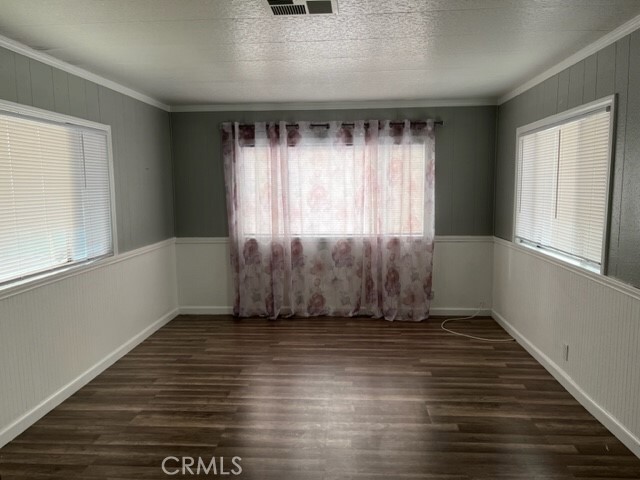 Property Photo: 1255 Amethyst Street 12 CA 92359
