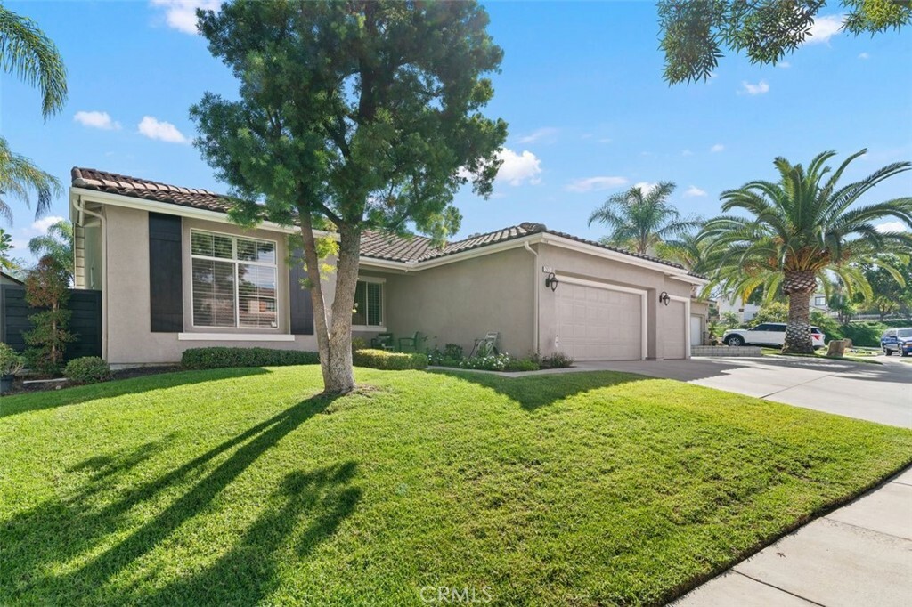 Property Photo: 2415 Maverick Circle CA 92881