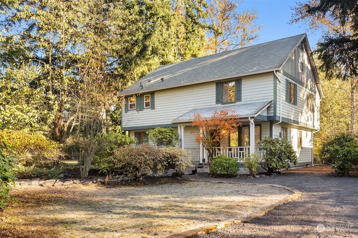 Property Photo:  13517 106th Street E  WA 98374 