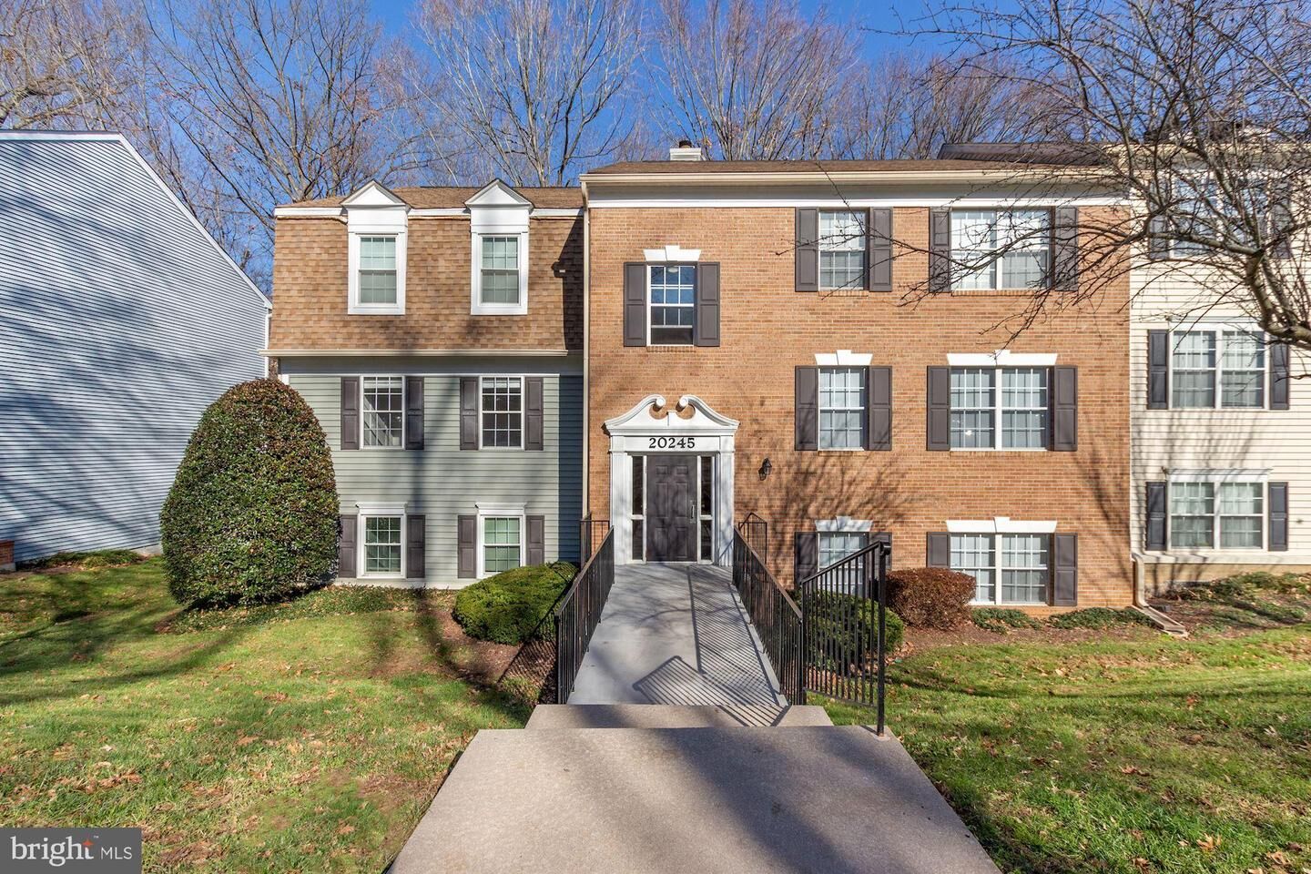 Property Photo:  20245 Shipley Terrace 4-A-101  MD 20874 