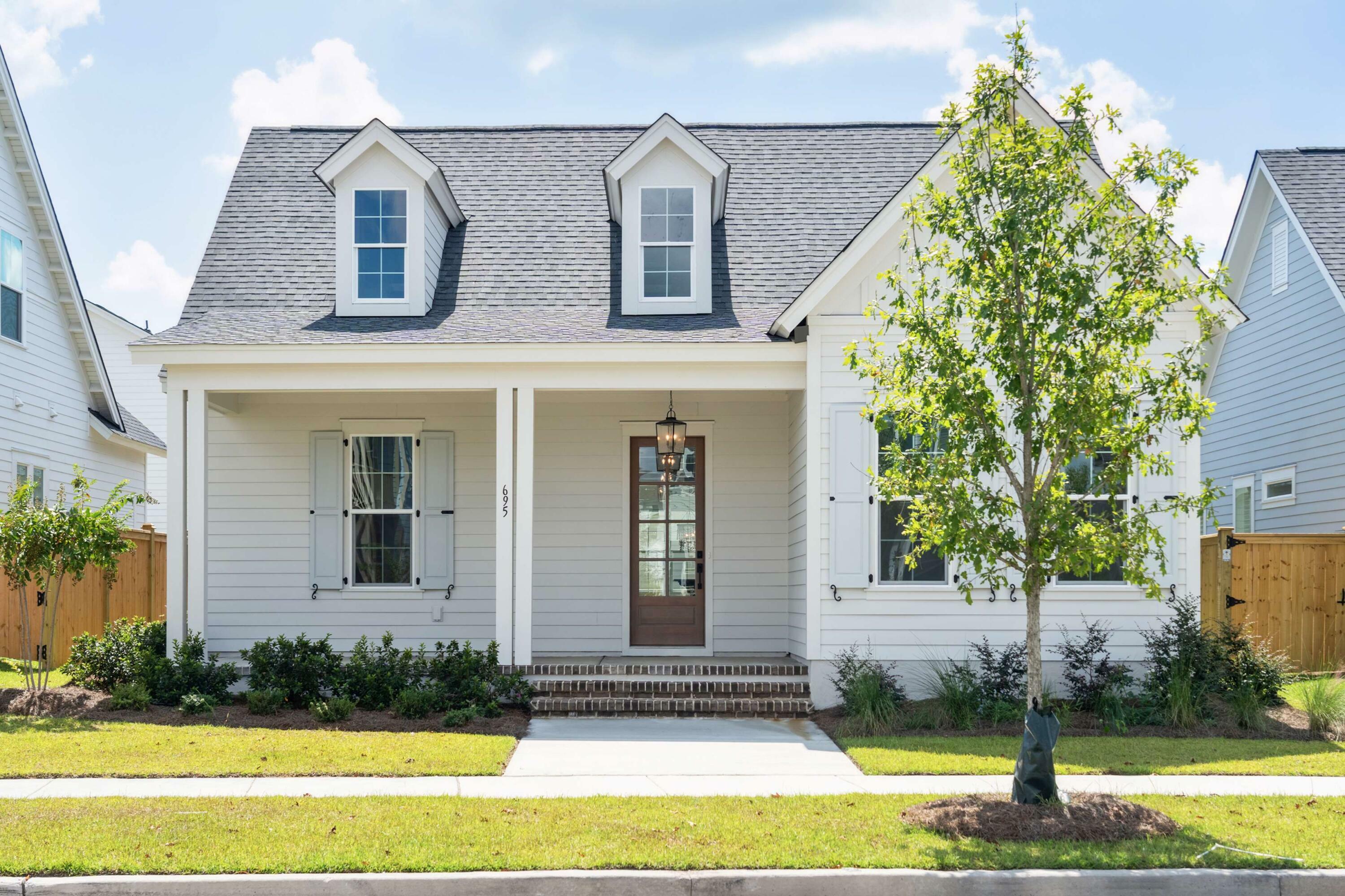 Property Photo:  695 Blueway Avenue  SC 29486 