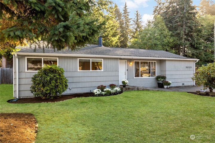 Property Photo: 20321 73rd Avenue W WA 98036