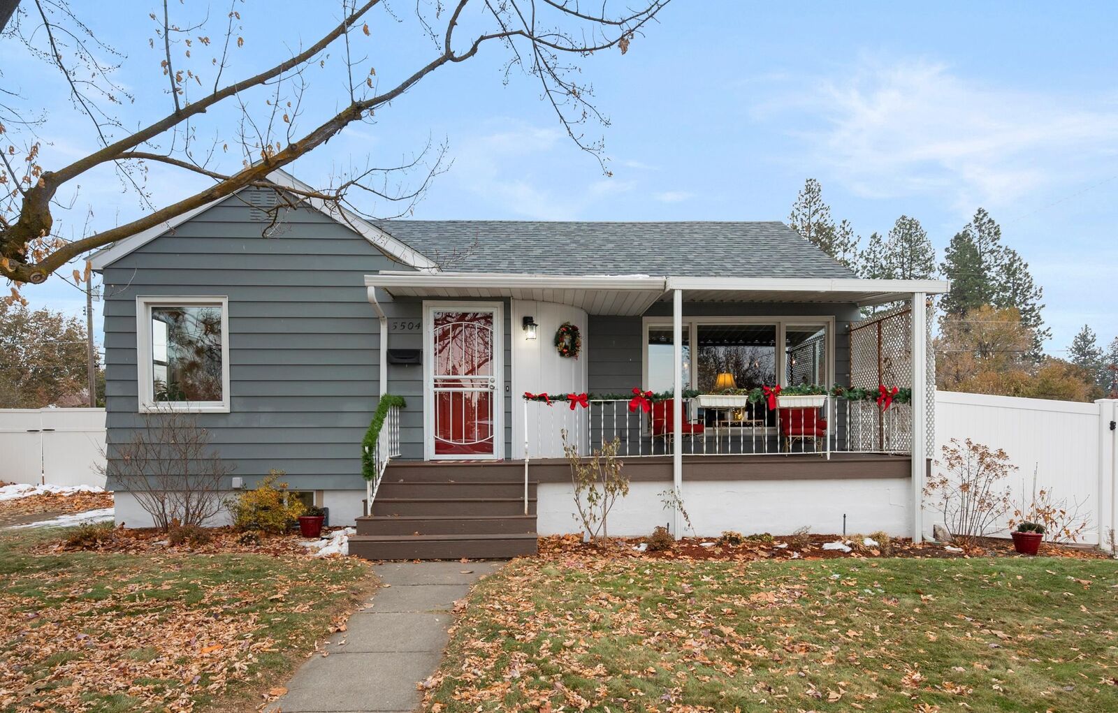 Property Photo: 5504 N Elm St WA 99205