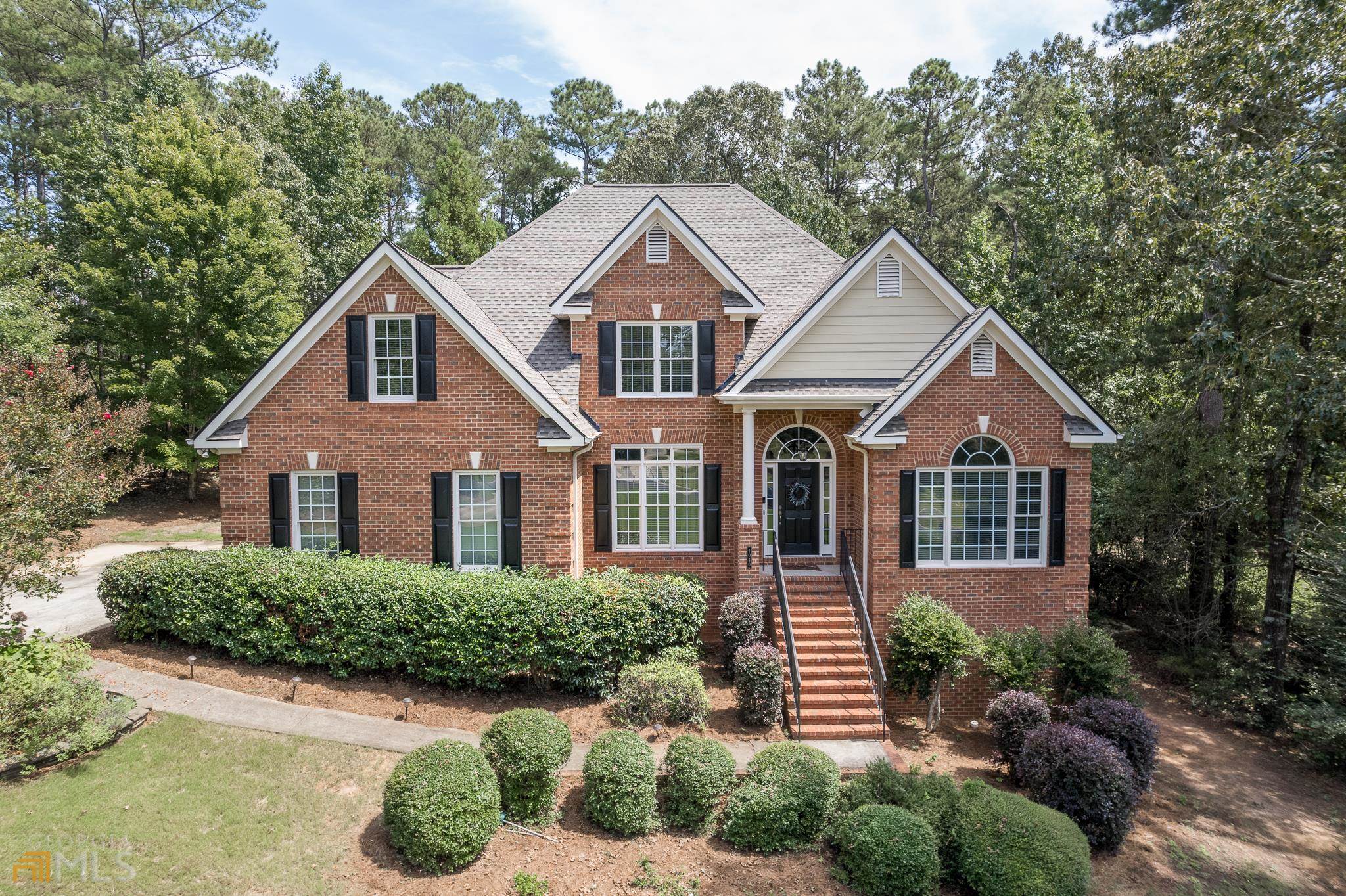 Property Photo:  1040 Creekstone Lane  GA 30621 