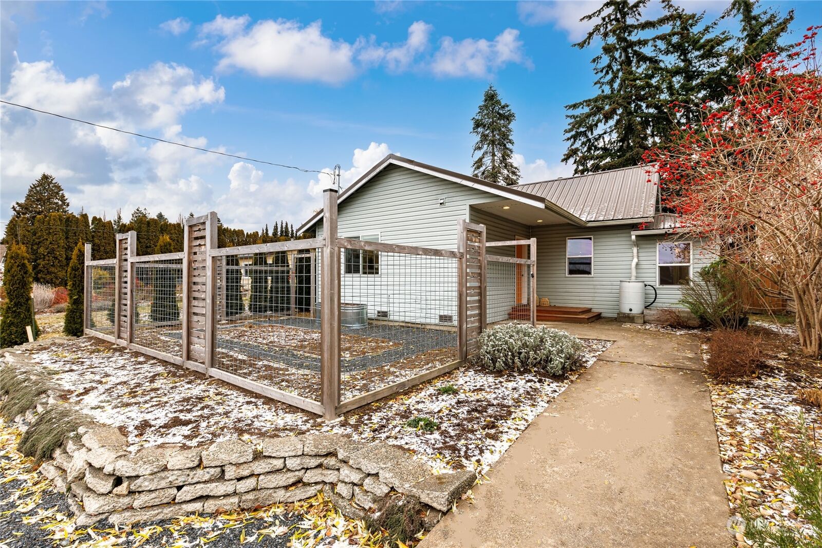 Property Photo:  2828 Madrona Street  WA 98225 