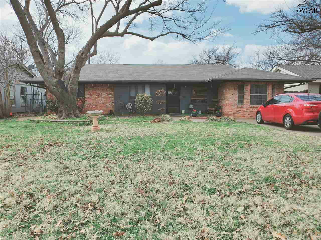 Property Photo:  4706 Florist Street  TX 76302 