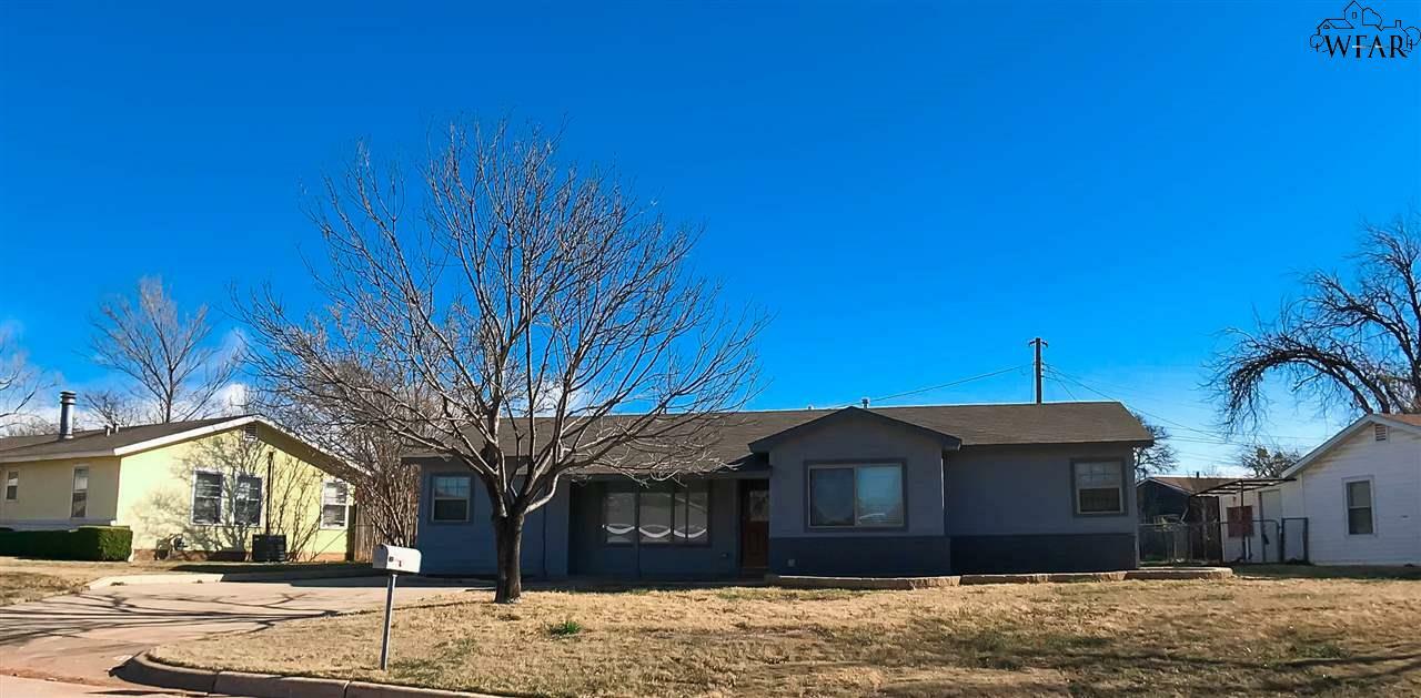 Property Photo:  4019 Gossett Drive  TX 76308 