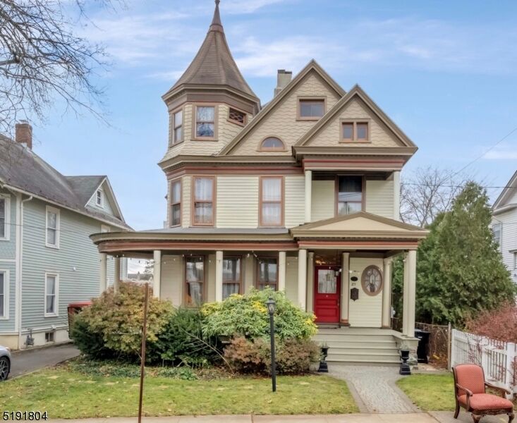 Property Photo: 27 N Lincoln Ave NJ 07882