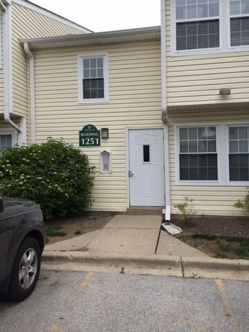 Property Photo:  1251 Wyndham Drive 103  IL 60074 