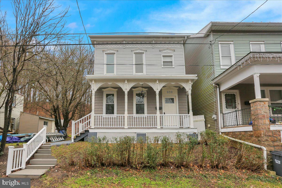 Property Photo:  173 Railroad Street  PA 17929 
