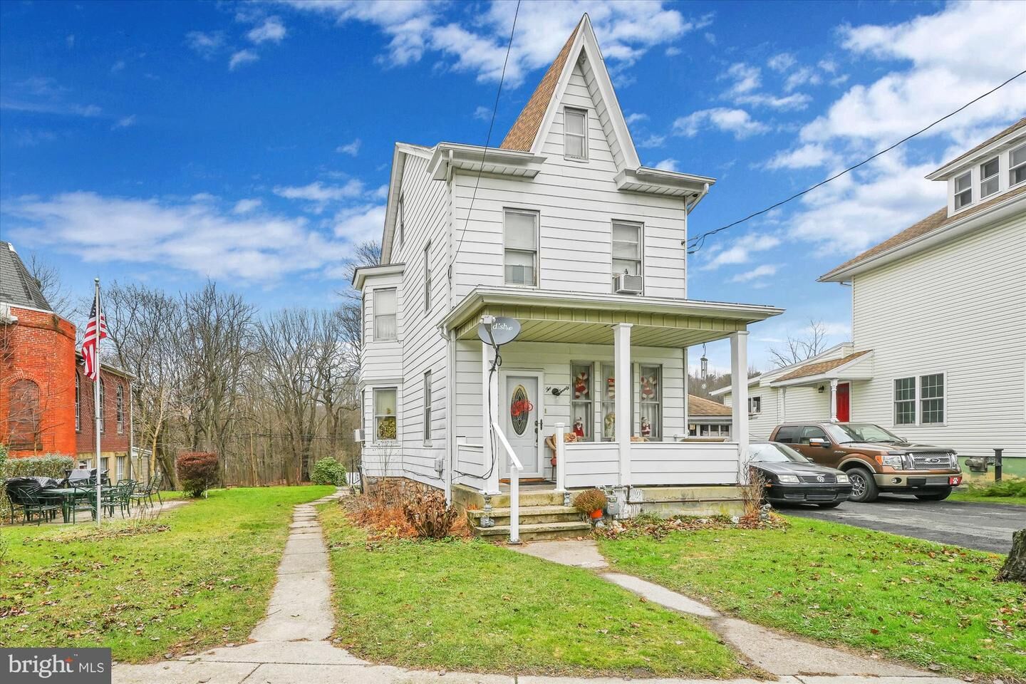 Property Photo:  220 E Biddle Street  PA 17936 
