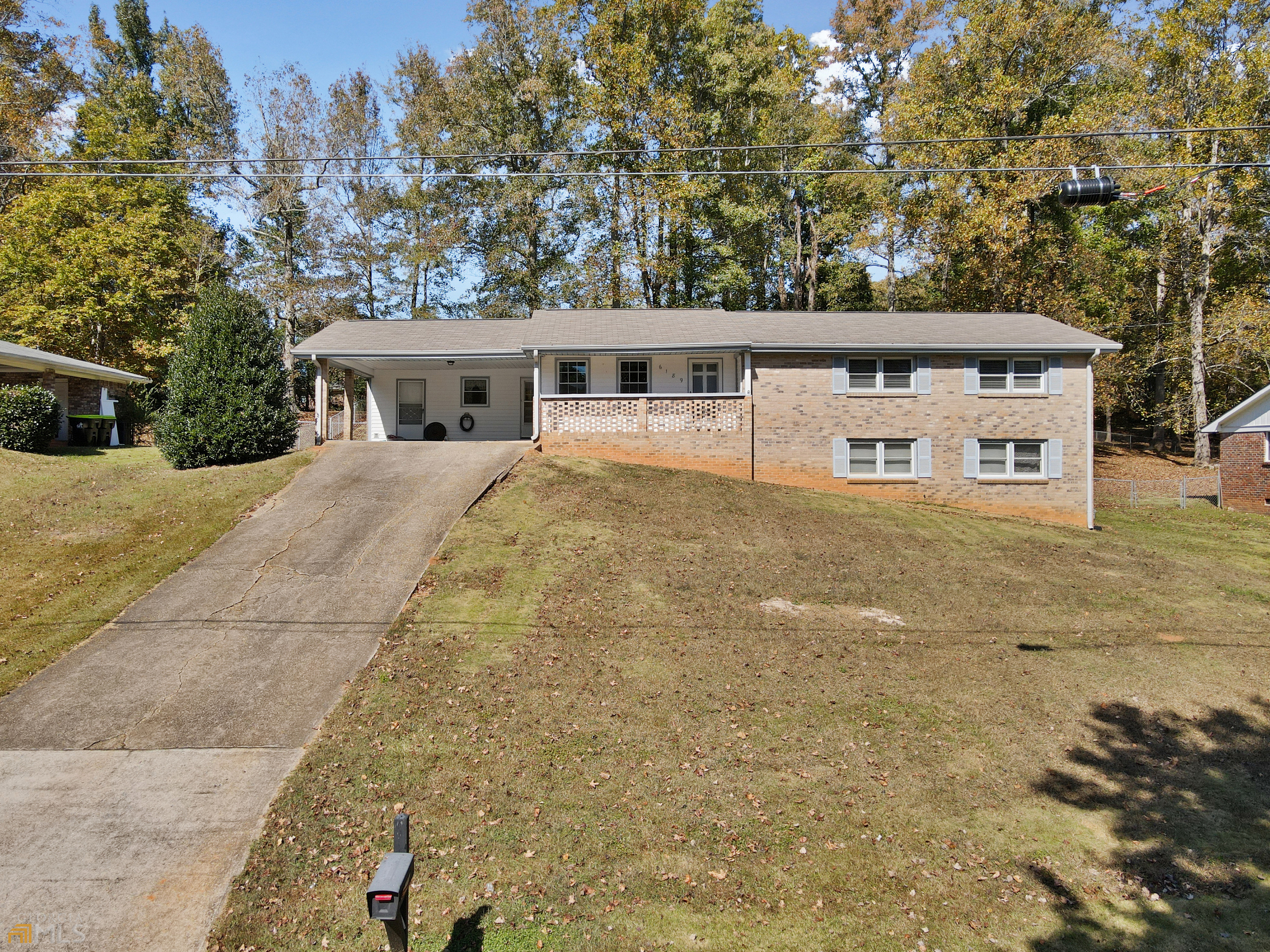 Property Photo: 6189 Miranda Court GA 30135