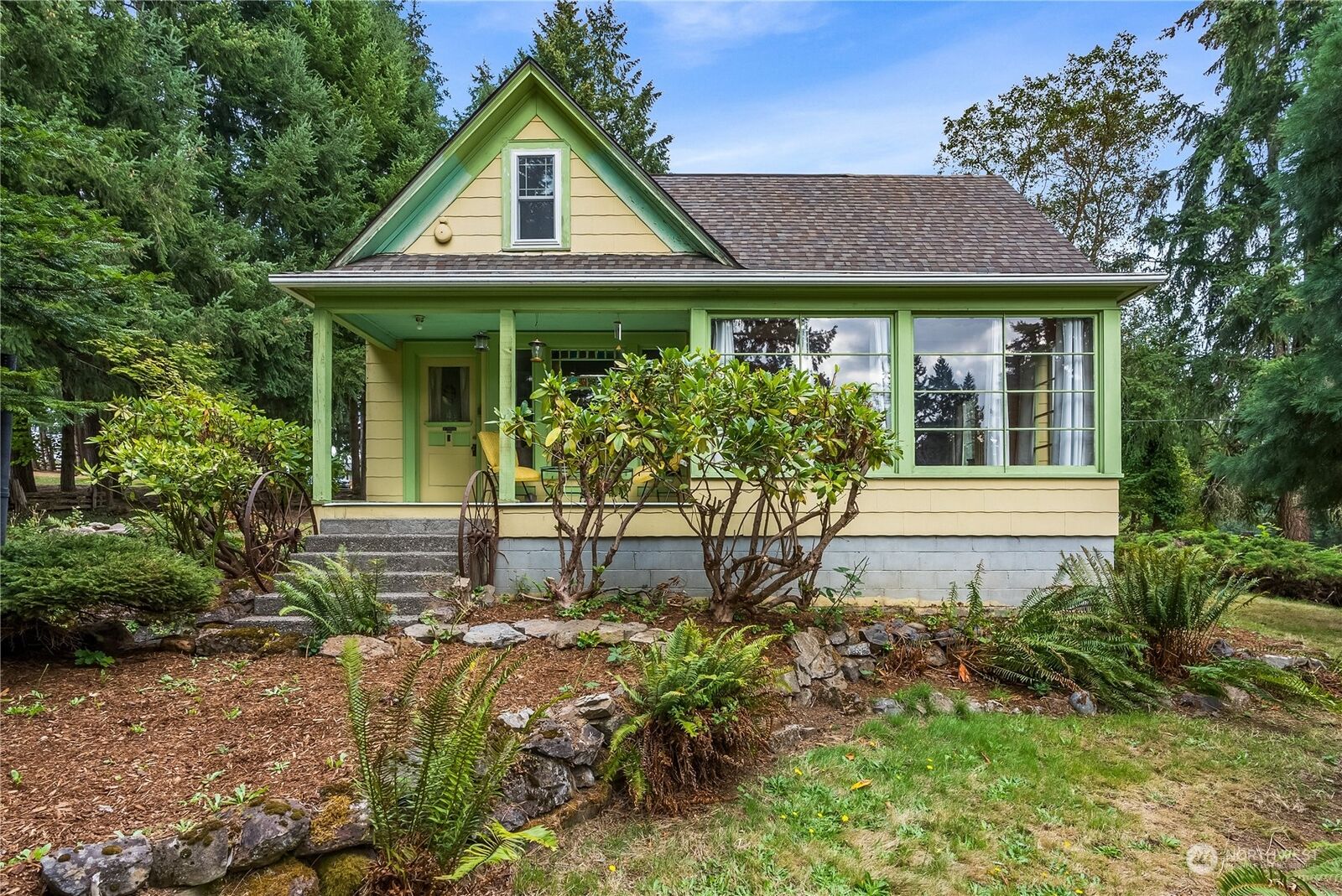 Property Photo: 110 Brockway Road WA 98532