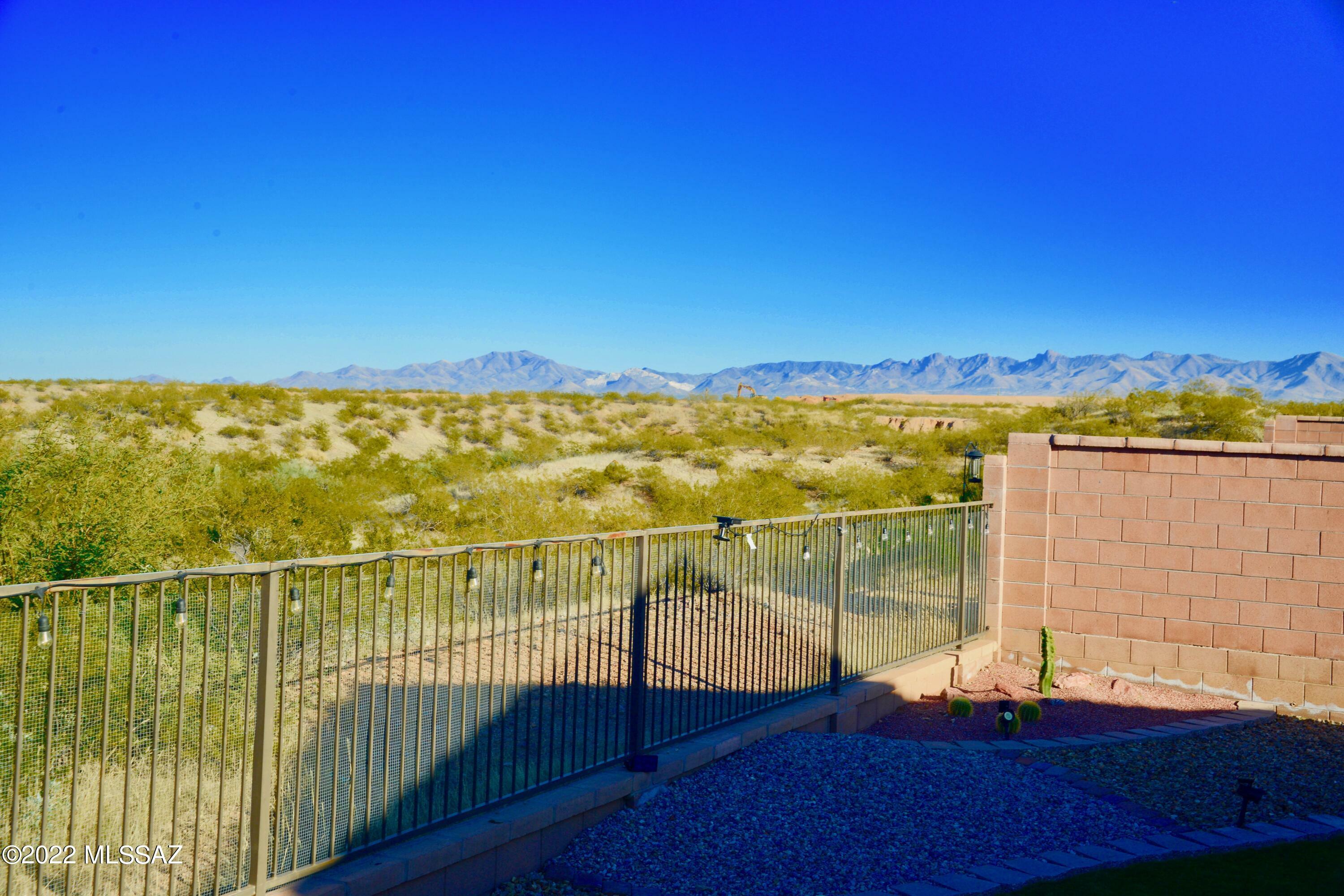 Property Photo:  1285 E Stronghold Canyon Lane  AZ 85629 