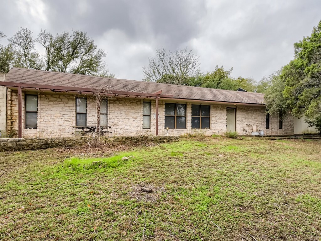 Property Photo:  9103 Towana Trail  TX 78736 