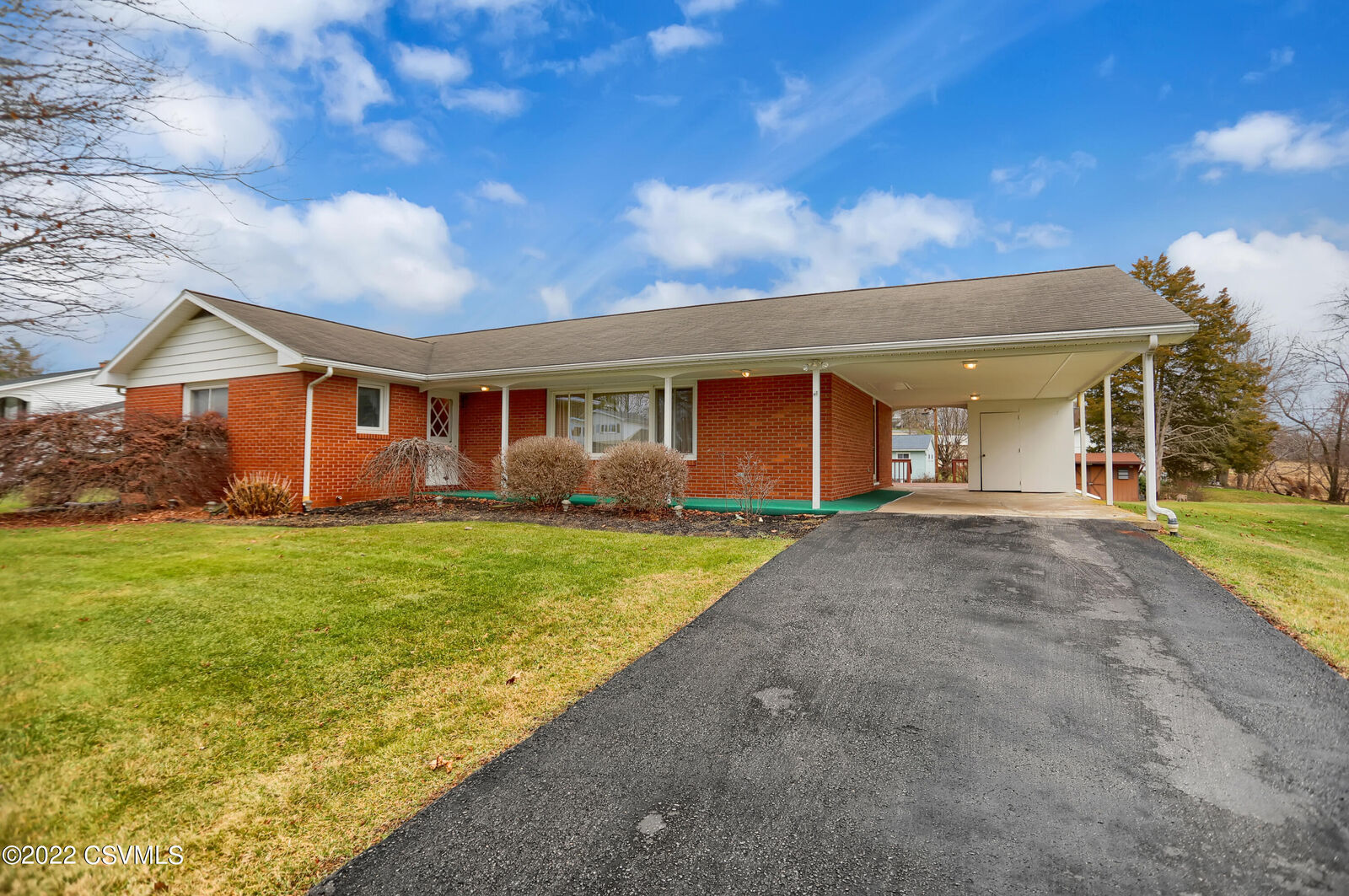 Property Photo:  1165 Montour Street  PA 17847 