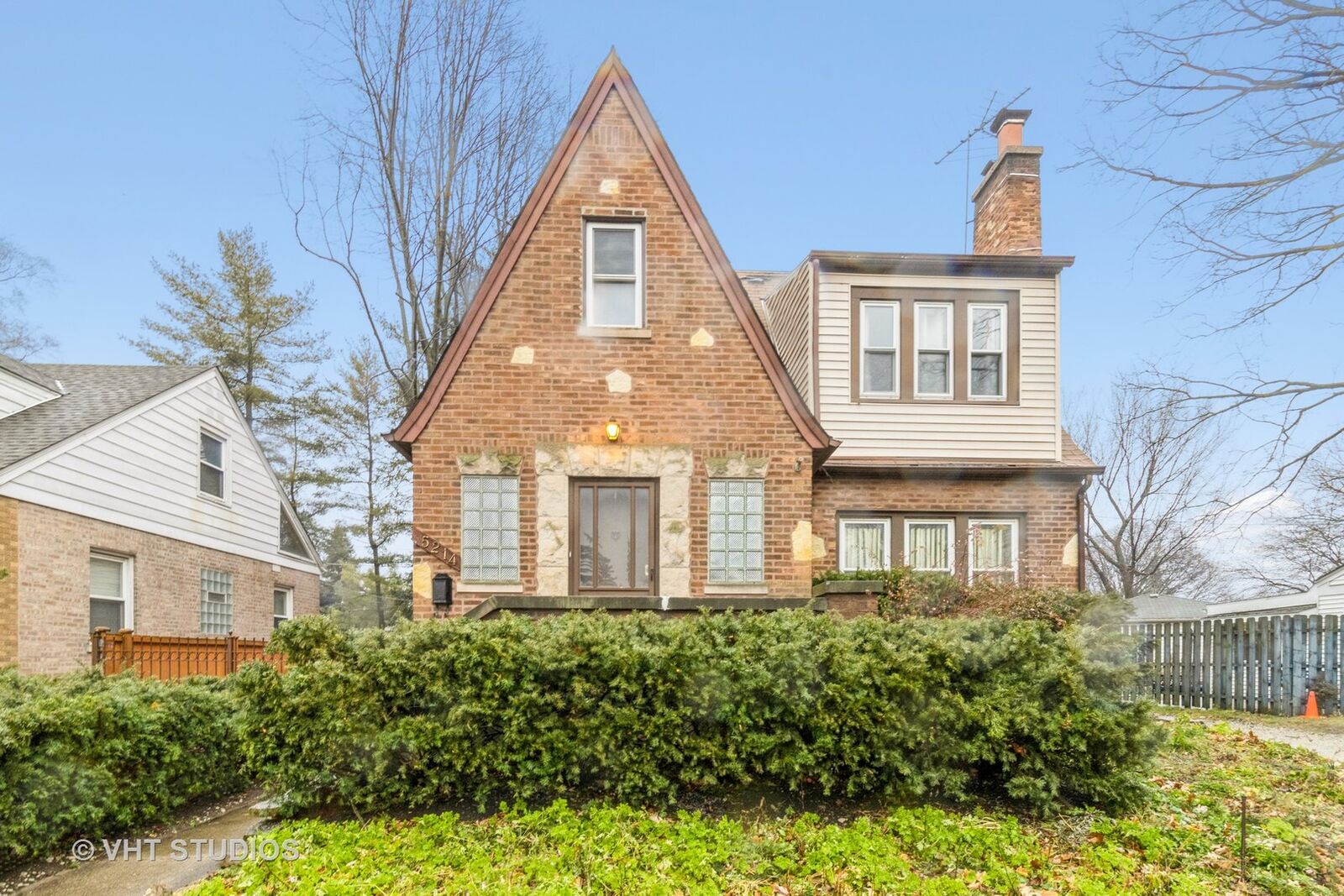 Property Photo:  5214 Mulford Street  IL 60077 