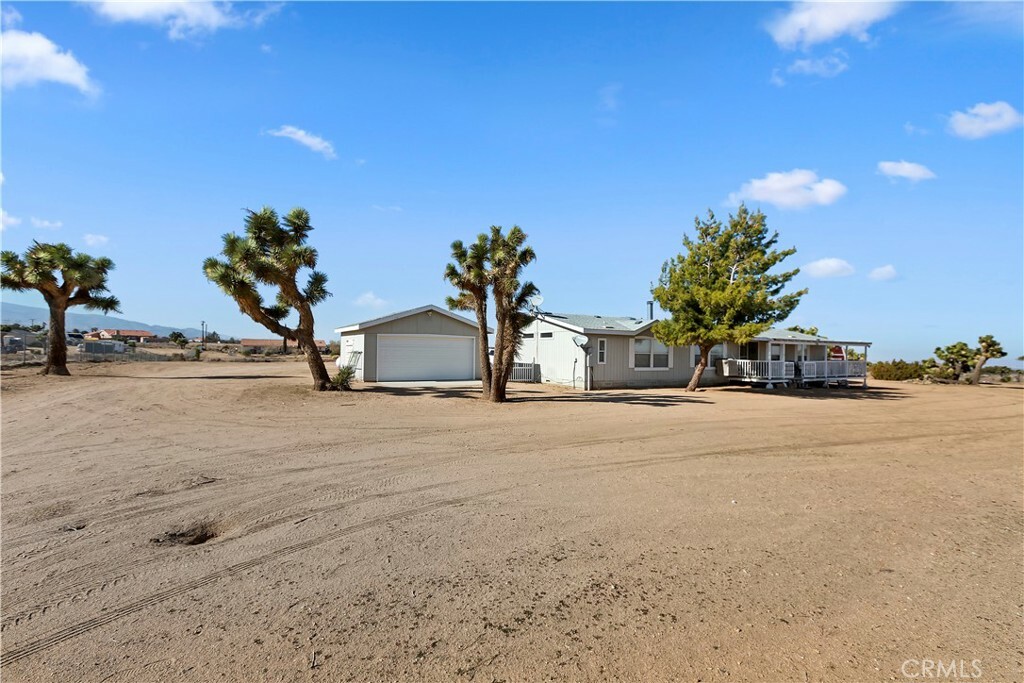 Property Photo:  10178 Buttemere Road  CA 92371 