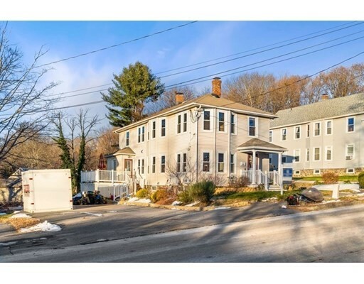 Property Photo:  20 Walnut Ave  MA 01810 