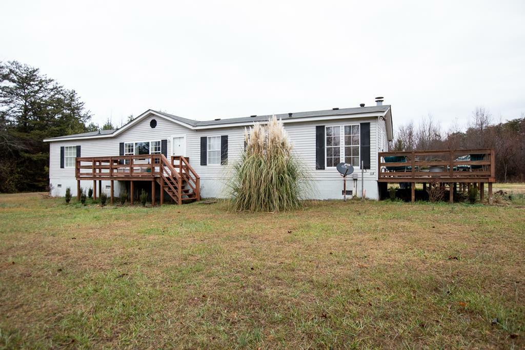 Property Photo:  11989 County Line Rd  VA 23923 