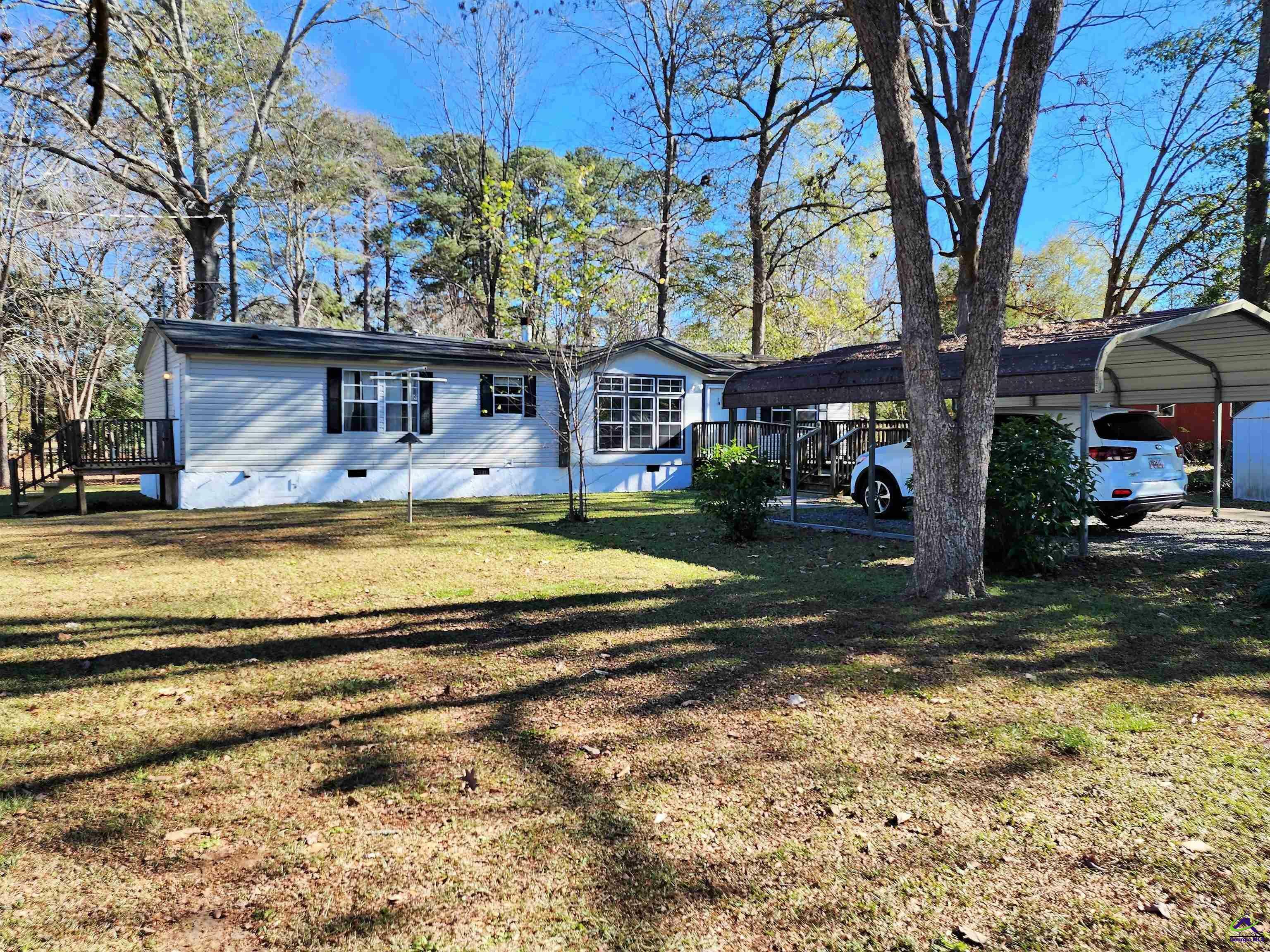 Property Photo:  402 5th Avenue  GA 31005 