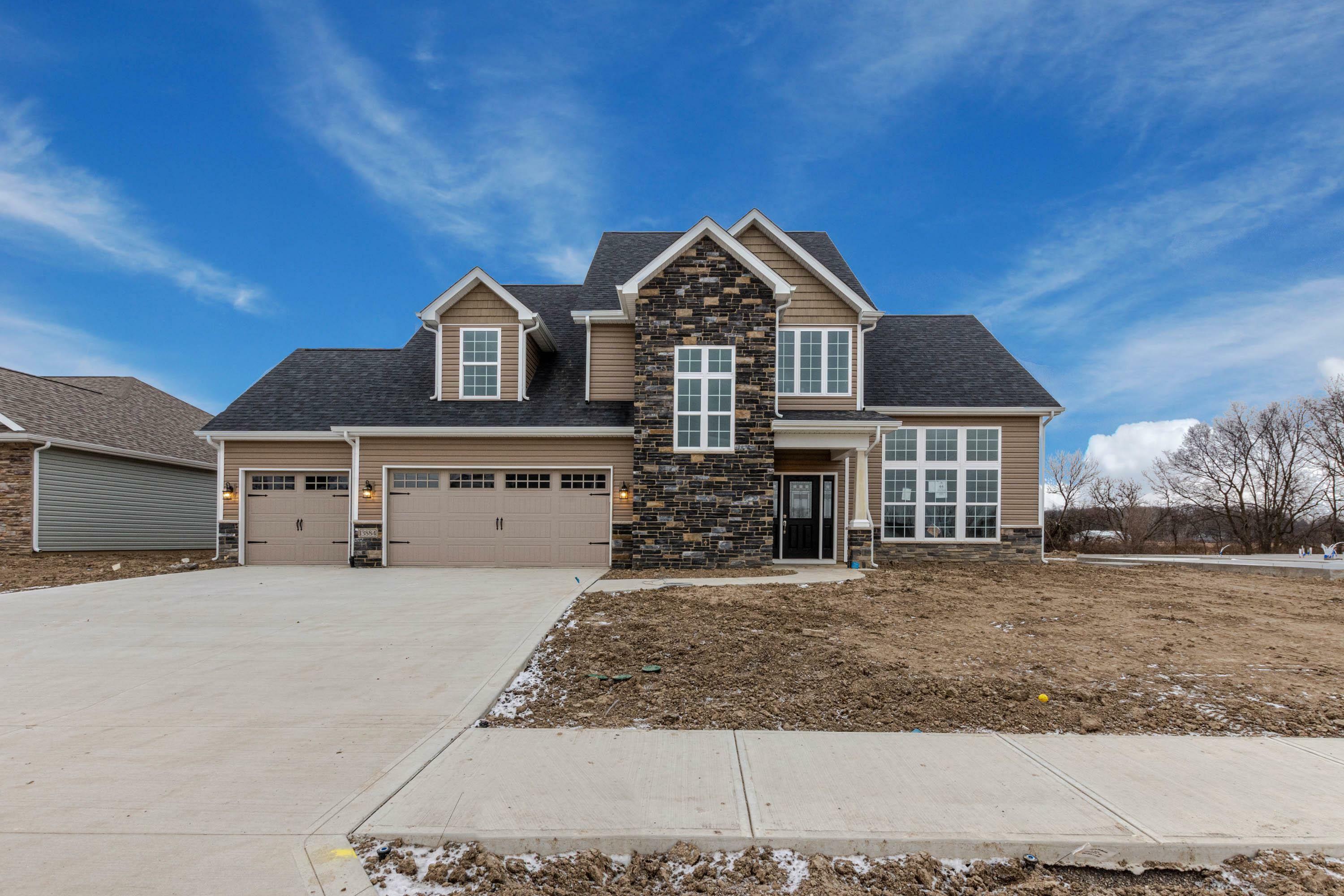 Property Photo: 13884 Stone Table Boulevard IN 46845