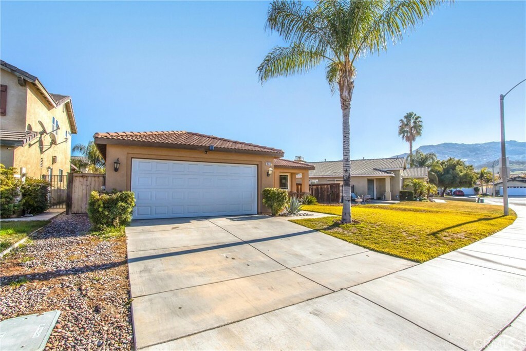 Property Photo:  15612 Lariat Lane  CA 92555 