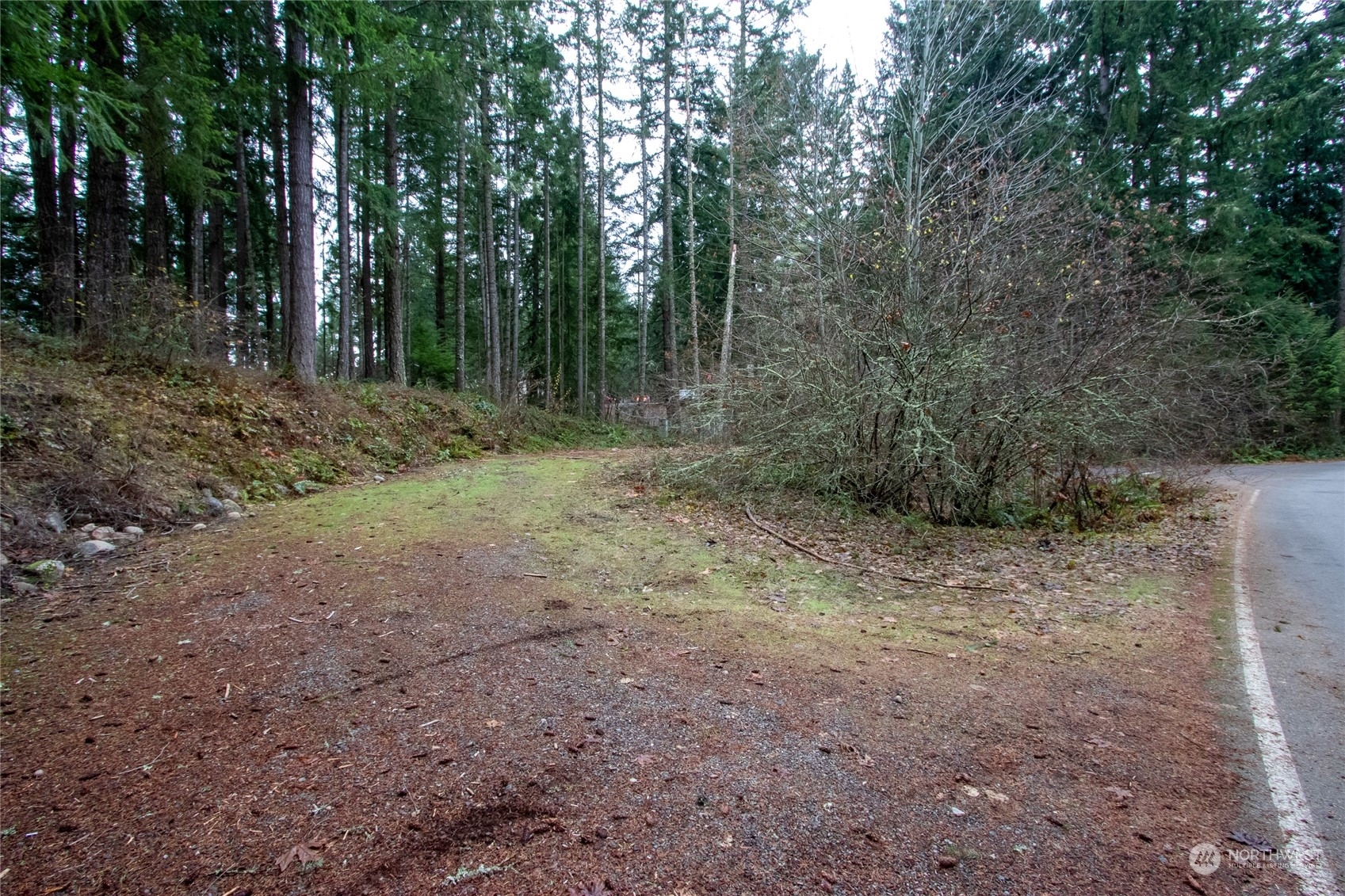 Property Photo:  18404 Rampart Court SE  WA 98597 