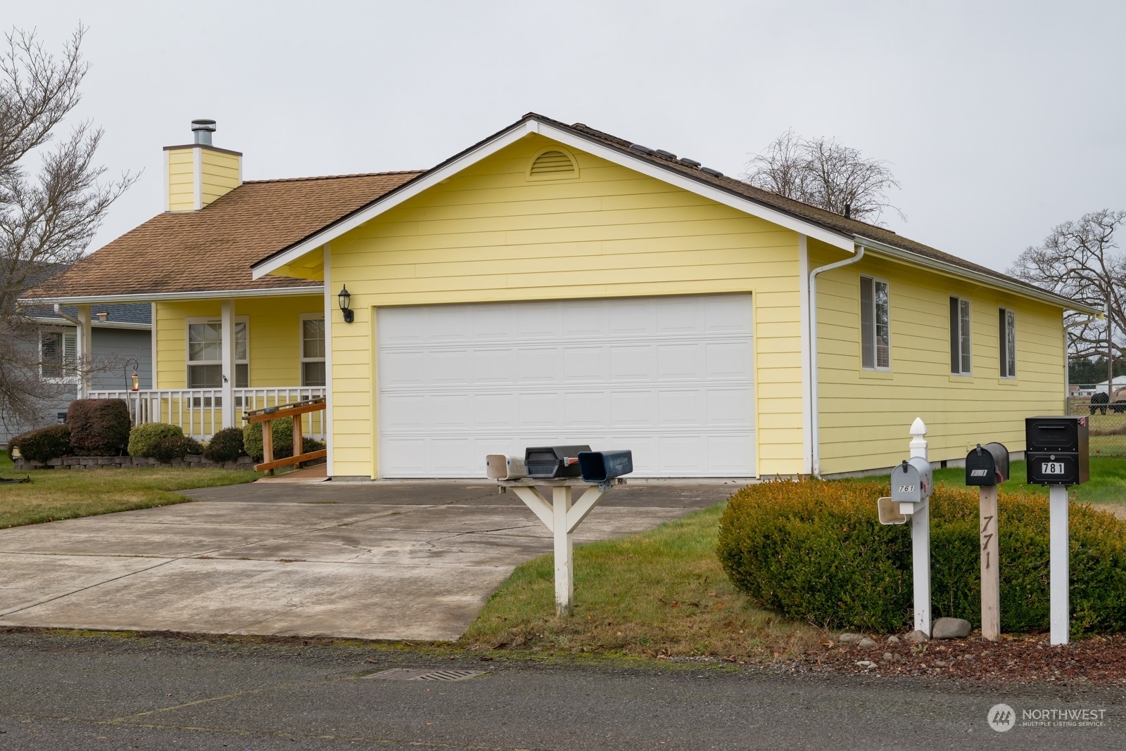 Property Photo:  751 N Spencer Farm Place  WA 98382 