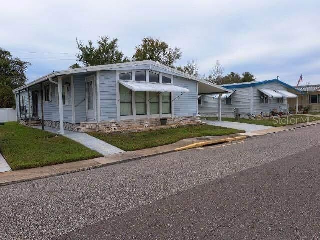 Property Photo:  3121 Birkdale Drive  FL 34690 