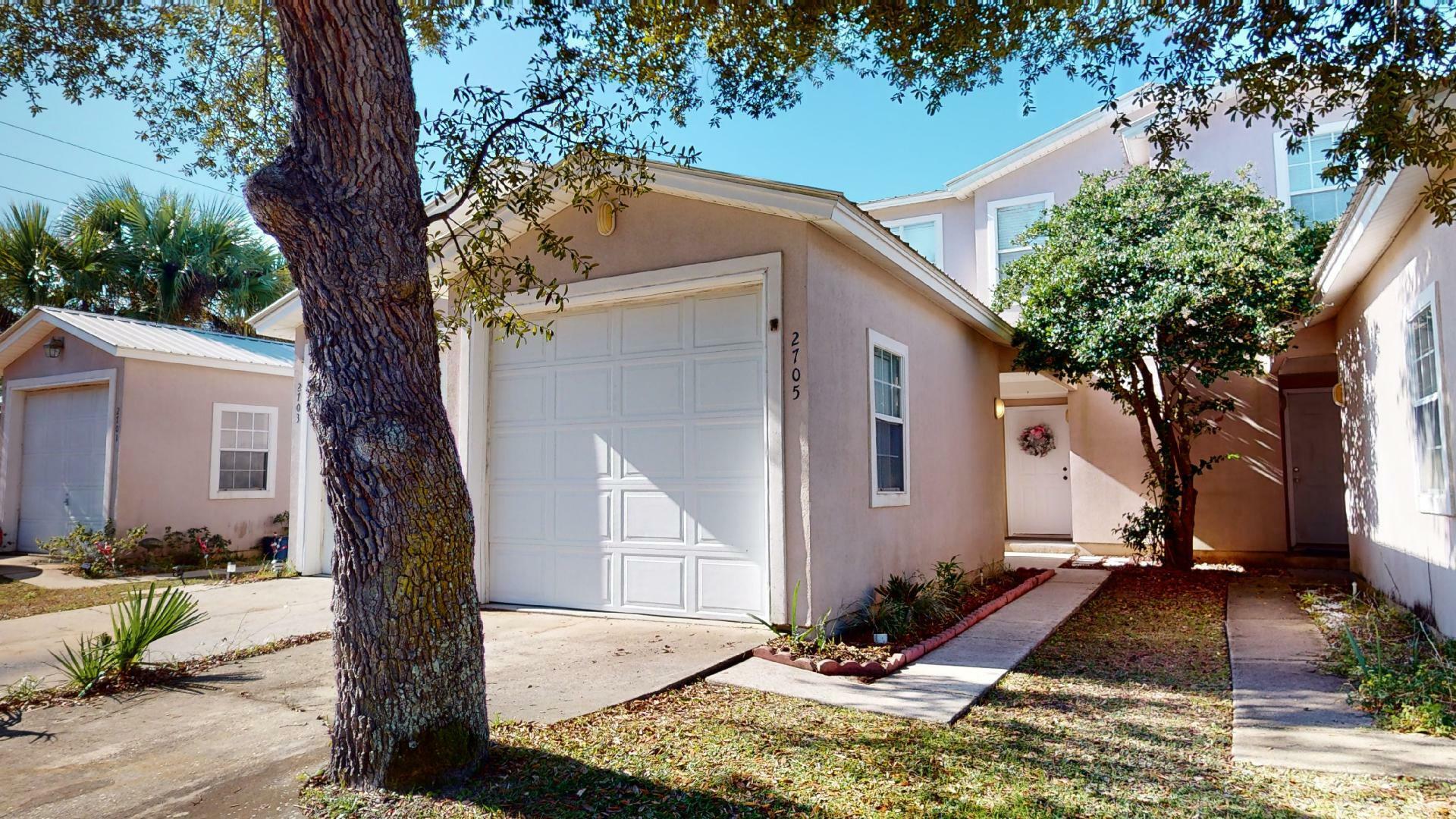 Property Photo:  2705 Bay Club Drive  FL 32566 