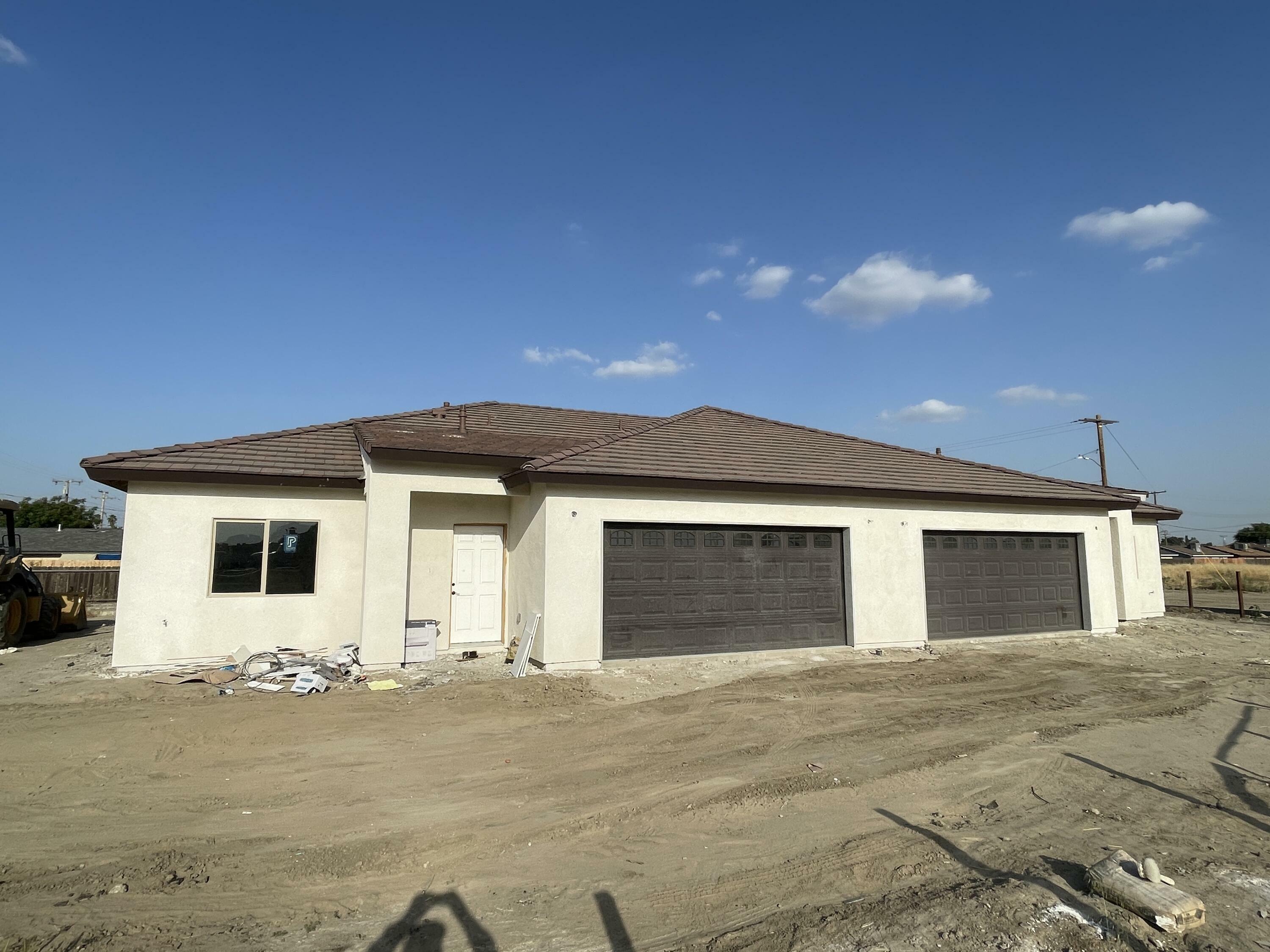Property Photo: 700 S Dayton Street CA 93274