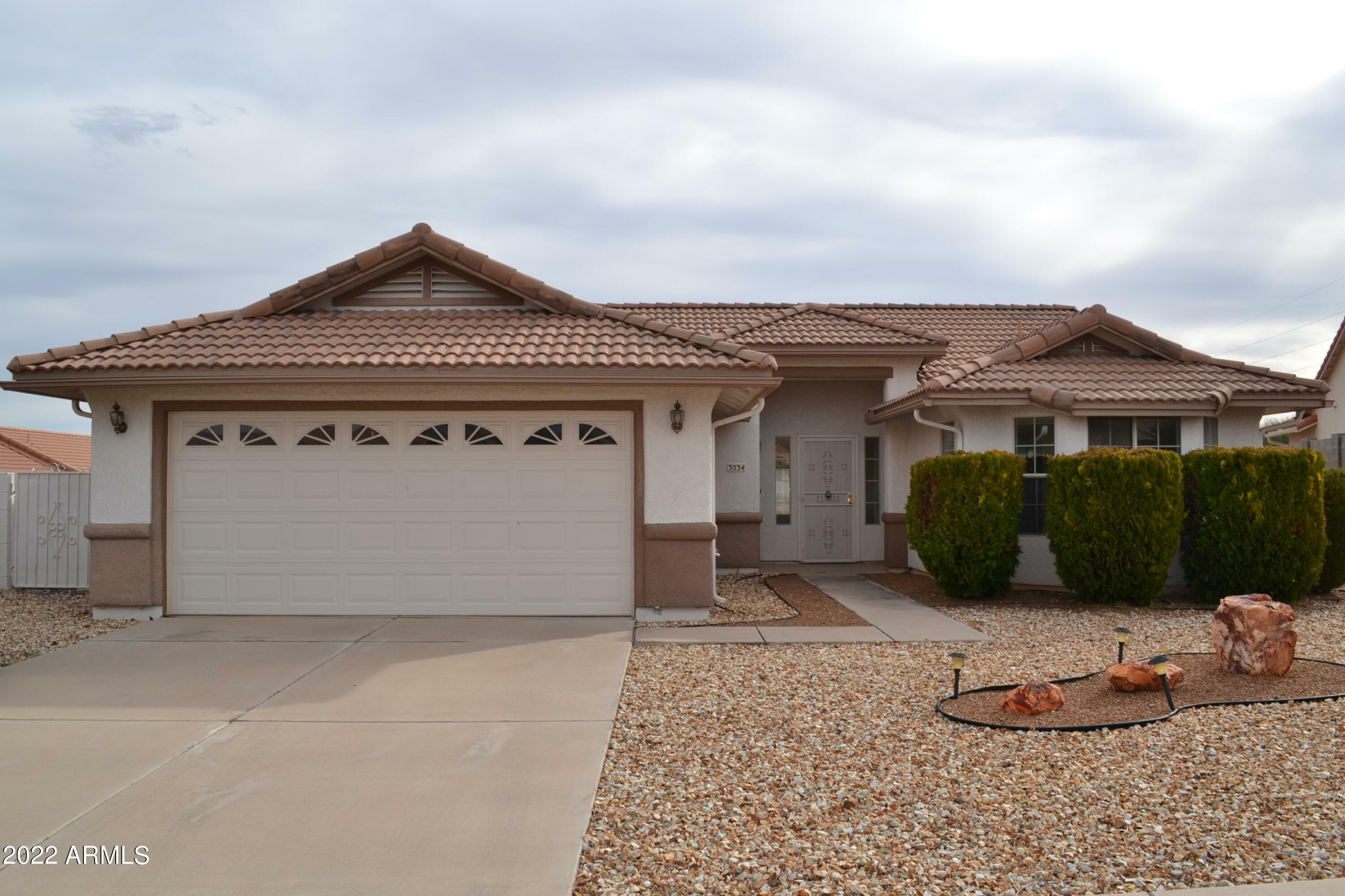Property Photo: 3034 Glenview Court AZ 85650