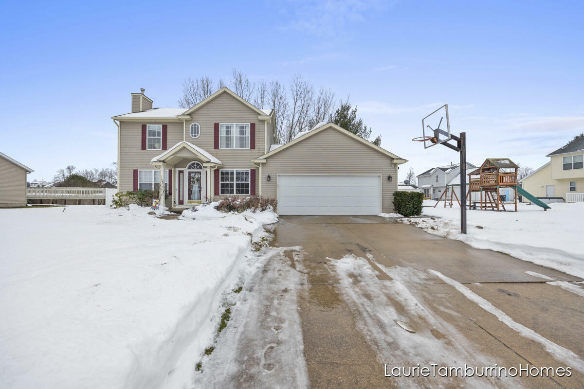 Property Photo:  1764 Athearn Drive SE  MI 49315 