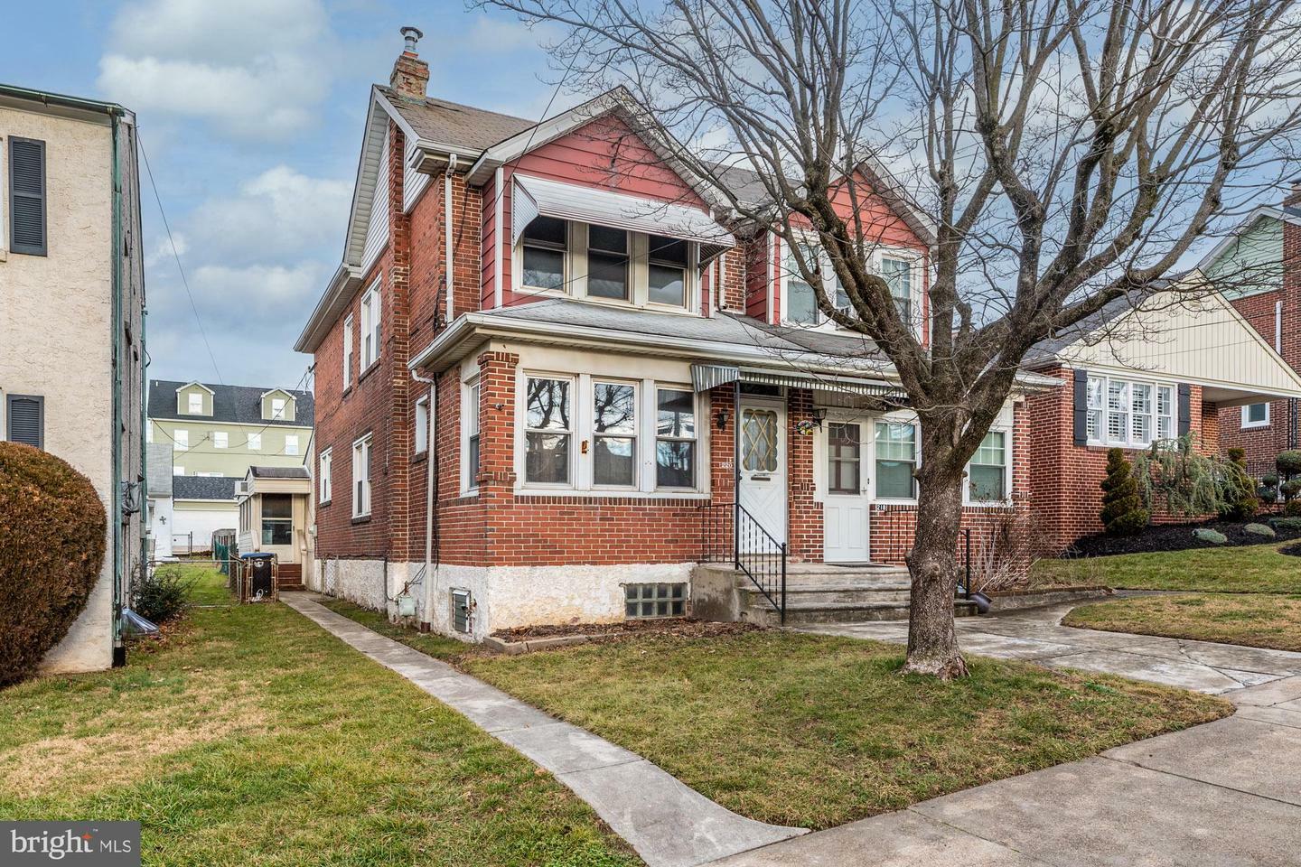 Property Photo: 220 W 10th Avenue PA 19428