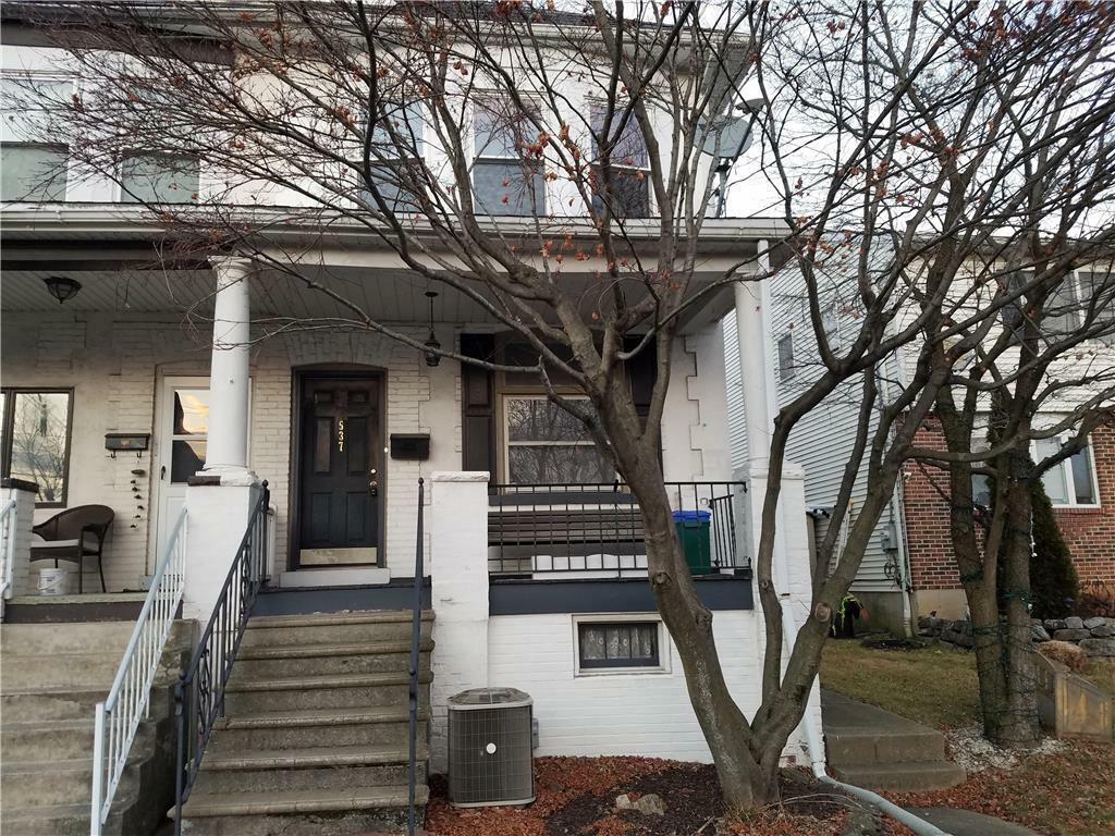 Property Photo:  537 East Washington Avenue  PA 18017 