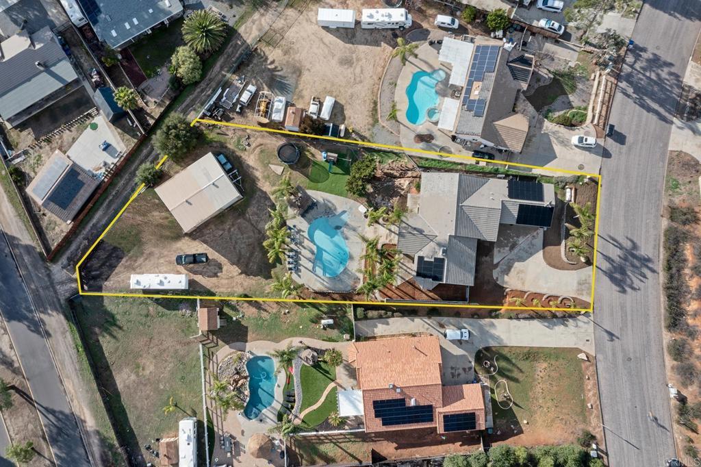 Property Photo: 24827 Abalar Way CA 92065