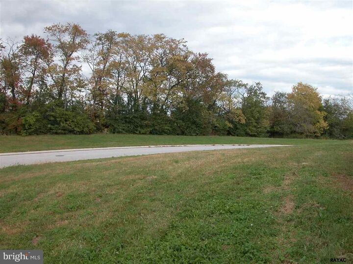 935 Shenandoah Lane 132  York PA 17404 photo