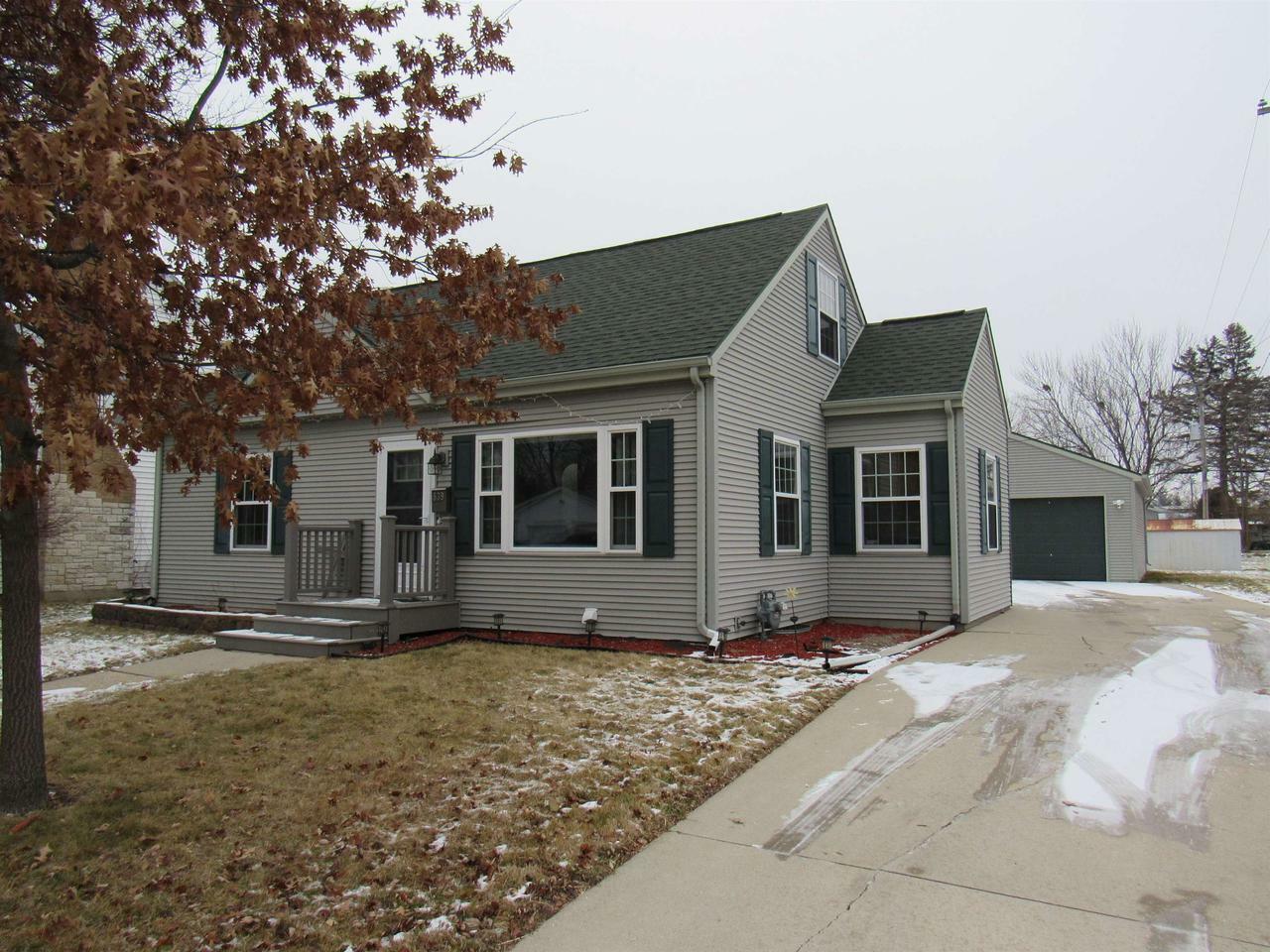 Property Photo:  539 South Fremont St  WI 53545 