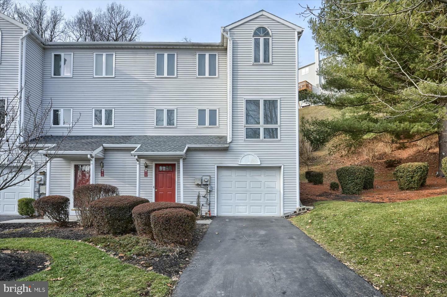 Property Photo:  1763 Creek Vista Drive  PA 17070 