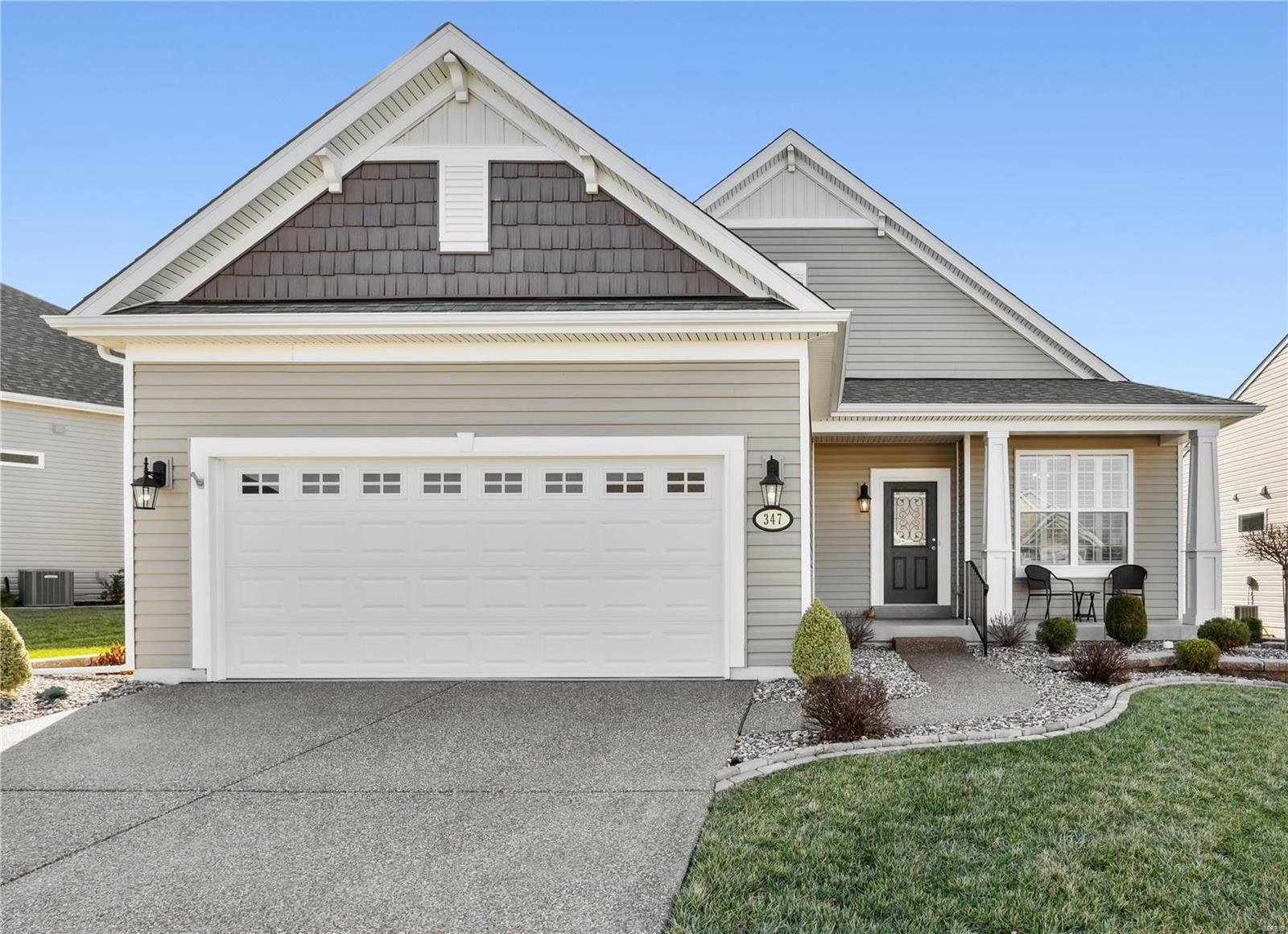 Property Photo:  347 Myna Drive  MO 63367 