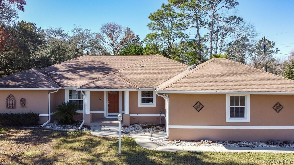 Property Photo:  7228 Avocado Street  FL 34429 