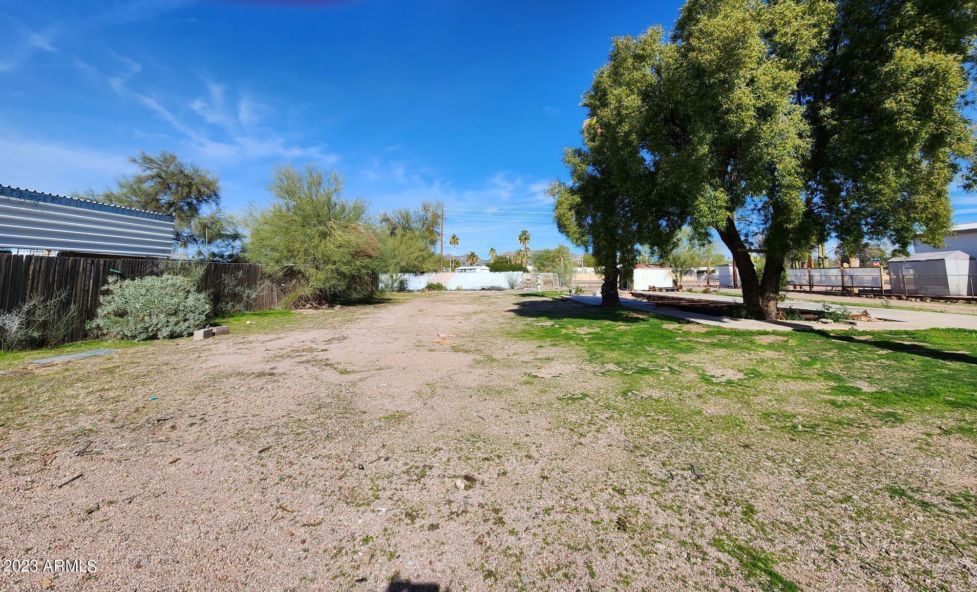 Property Photo:  2720 W Cholla Street 7  AZ 85120 