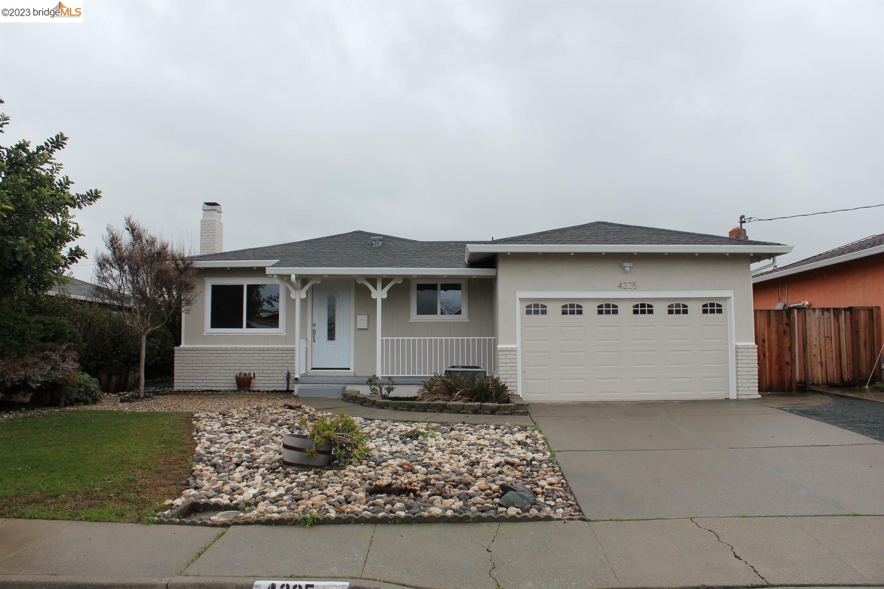 Property Photo: