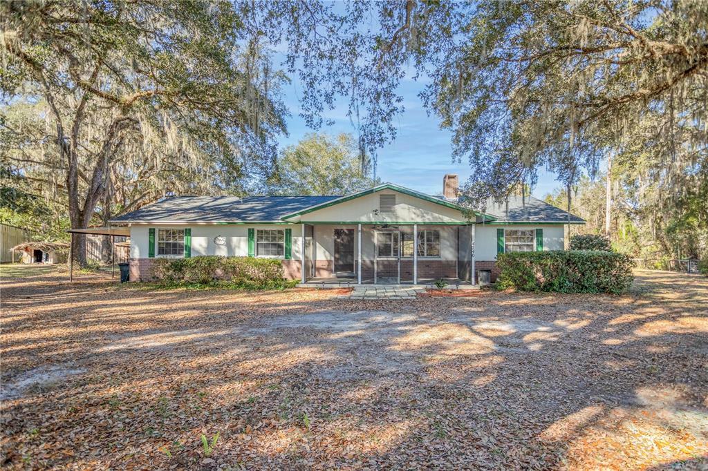 Property Photo:  4740 NE 138th Avenue Road  FL 34488 