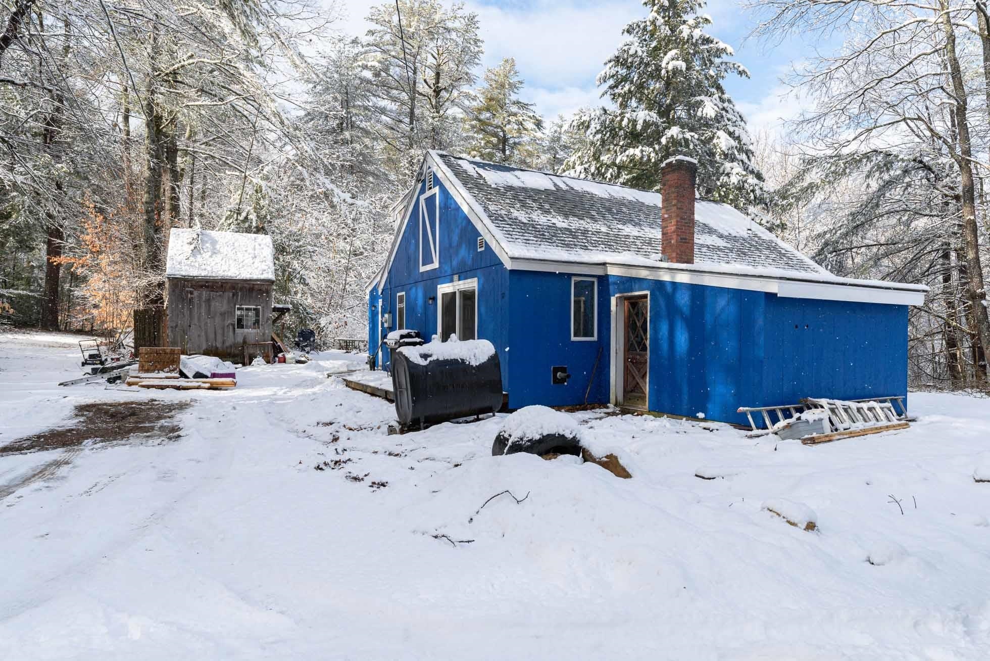 Property Photo:  17 Laurel Avenue  NH 03452 